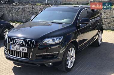Внедорожник / Кроссовер Audi Q7 2015 в Ровно