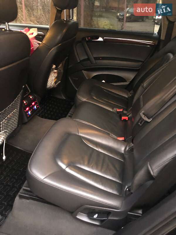 Внедорожник / Кроссовер Audi Q7 2015 в Ровно фото 8 Внедорожник / Кроссовер Audi Q7 2015 в Ровно