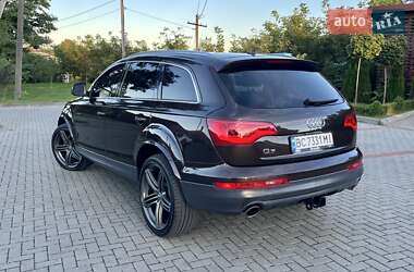 Внедорожник / Кроссовер Audi Q7 2011 в 