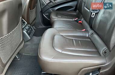 Внедорожник / Кроссовер Audi Q7 2011 в 