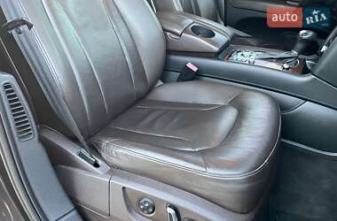 Внедорожник / Кроссовер Audi Q7 2011 в 