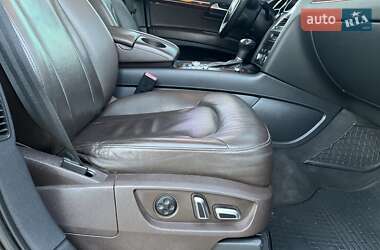 Внедорожник / Кроссовер Audi Q7 2011 в 