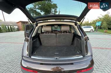 Внедорожник / Кроссовер Audi Q7 2011 в 