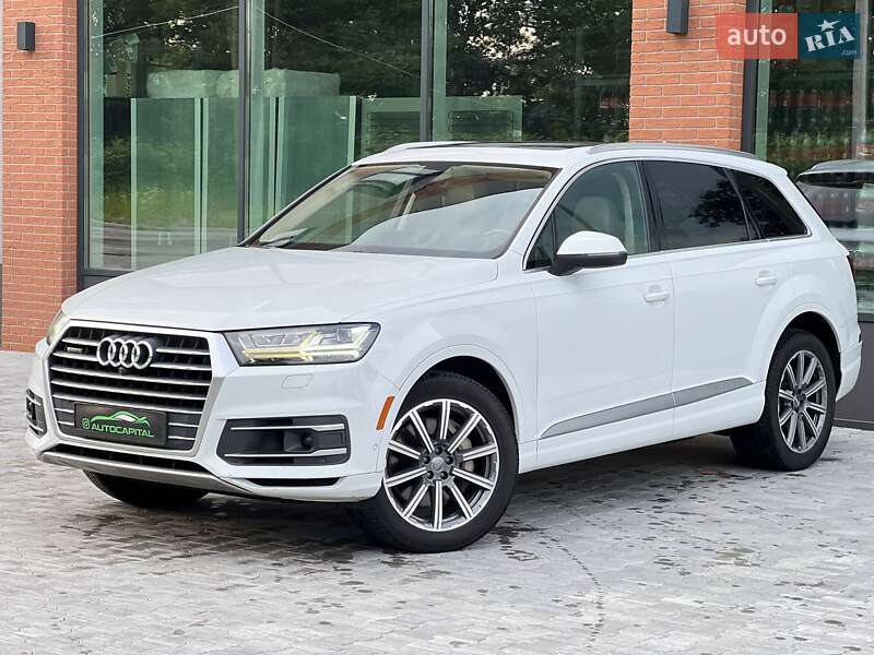 Внедорожник / Кроссовер Audi Q7 2018 в Киеве