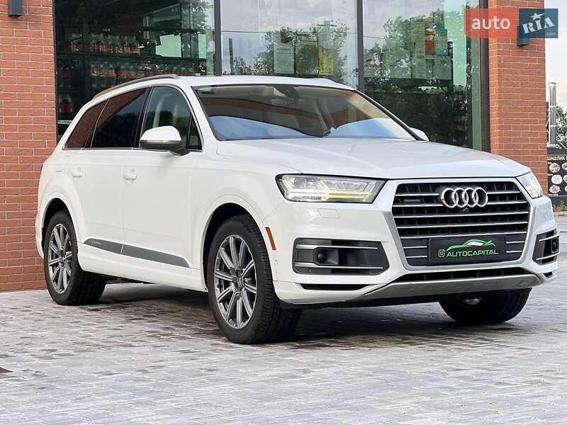 Внедорожник / Кроссовер Audi Q7 2018 в Киеве