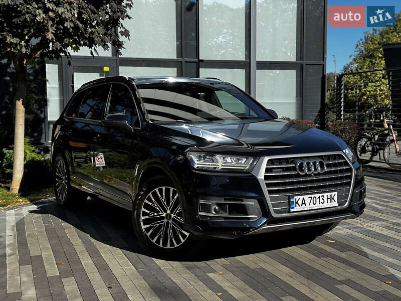 Audi Q7 2016