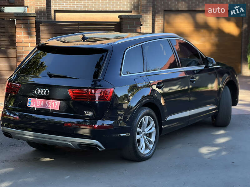 Позашляховик / Кросовер Audi Q7 2017 в Тернополі