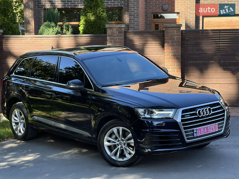 Позашляховик / Кросовер Audi Q7 2017 в Тернополі
