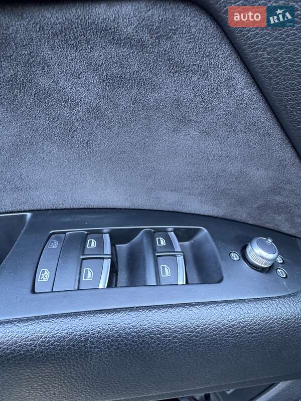 Позашляховик / Кросовер Audi Q7 2014 в Києві фото 10 Позашляховик / Кросовер Audi Q7 2014 в Києві
