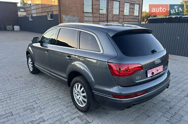 Позашляховик / Кросовер Audi Q7 2014 в 