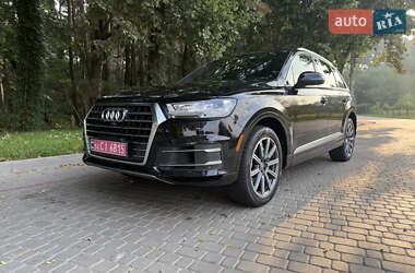 Позашляховик / Кросовер Audi Q7 2017 в 