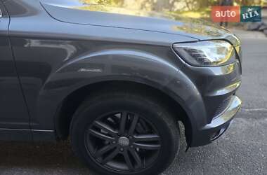 Внедорожник / Кроссовер Audi Q7 2015 в 