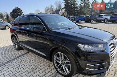 Внедорожник / Кроссовер Audi Q7 2017 в Тернополе