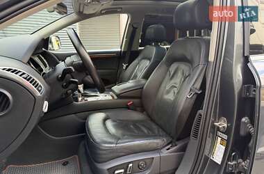 Внедорожник / Кроссовер Audi Q7 2014 в 