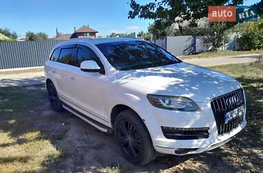 Внедорожник / Кроссовер Audi Q7 2010 в 