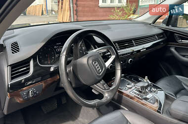Внедорожник / Кроссовер Audi Q7 2017 в 