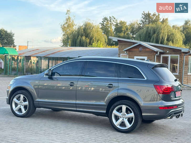Позашляховик / Кросовер Audi Q7 2014 в Ковелі