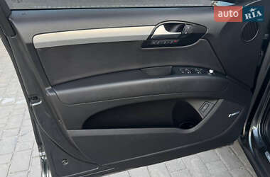 Внедорожник / Кроссовер Audi Q7 2014 в 