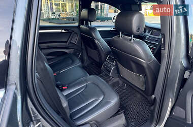 Внедорожник / Кроссовер Audi Q7 2014 в 