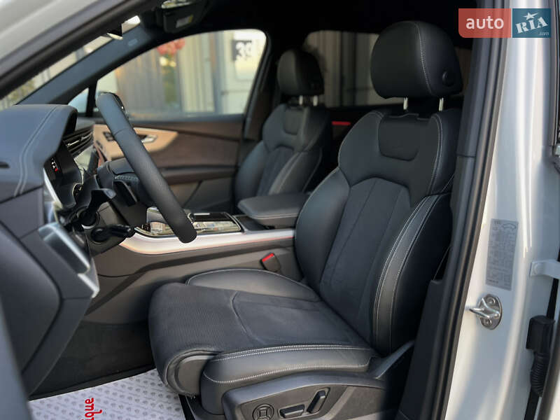 Внедорожник / Кроссовер Audi Q7 2025 в Одессе