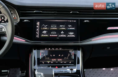 Позашляховик / Кросовер Audi Q7 2025 в 