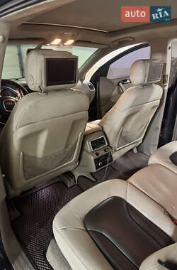 Позашляховик / Кросовер Audi Q7 2008 в 