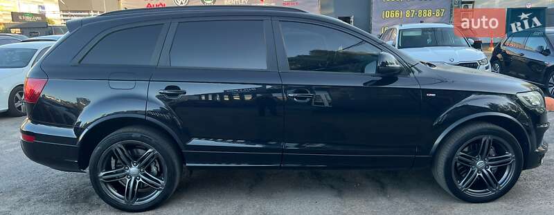 Внедорожник / Кроссовер Audi Q7 2011 в Киеве