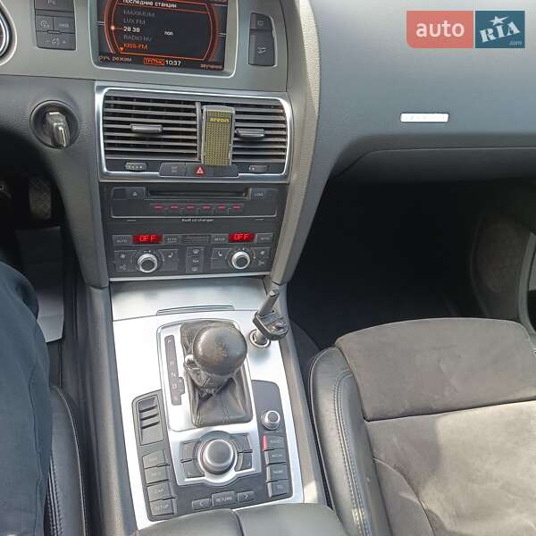 Внедорожник / Кроссовер Audi Q7 2008 в Харькове