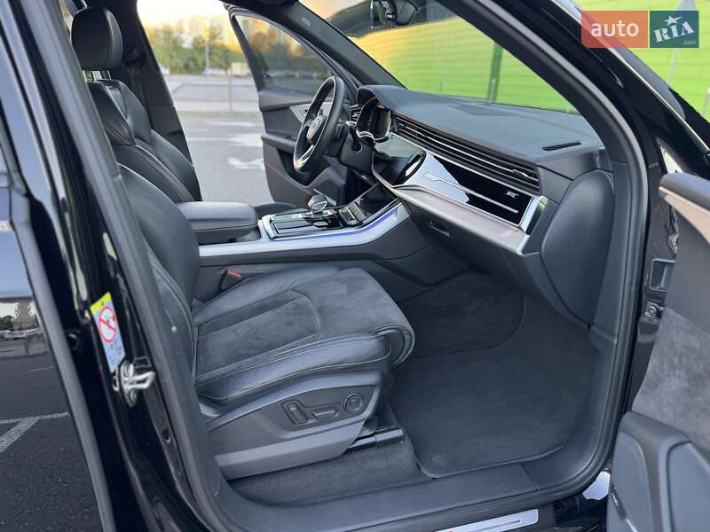 Внедорожник / Кроссовер Audi Q7 2020 в Киеве