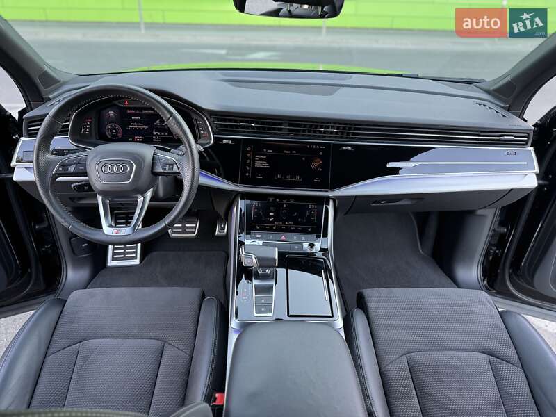 Внедорожник / Кроссовер Audi Q7 2020 в Киеве
