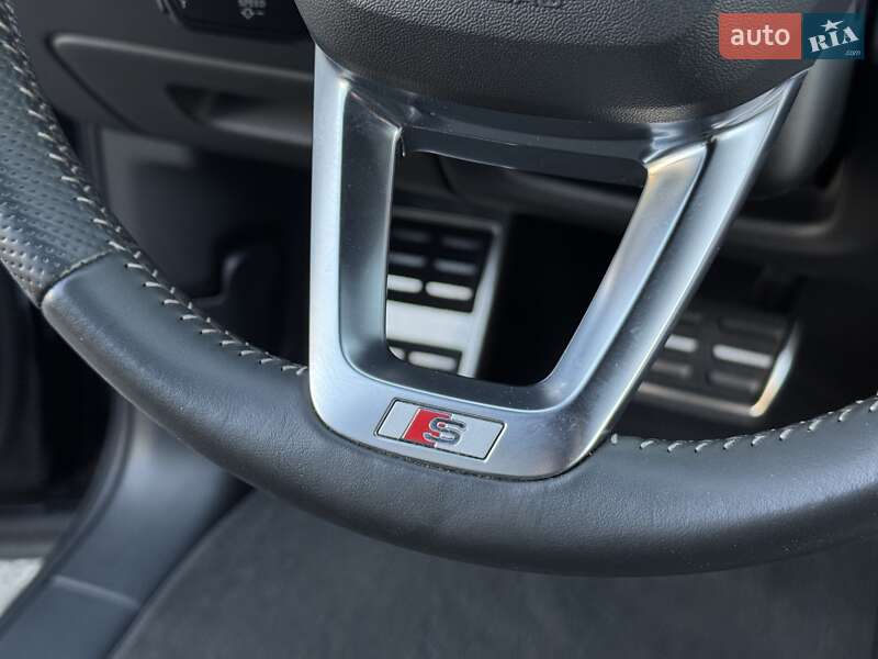 Внедорожник / Кроссовер Audi Q7 2020 в Киеве