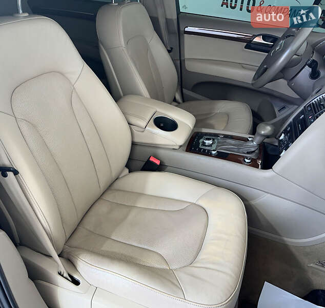 Позашляховик / Кросовер Audi Q7 2012 в Львові