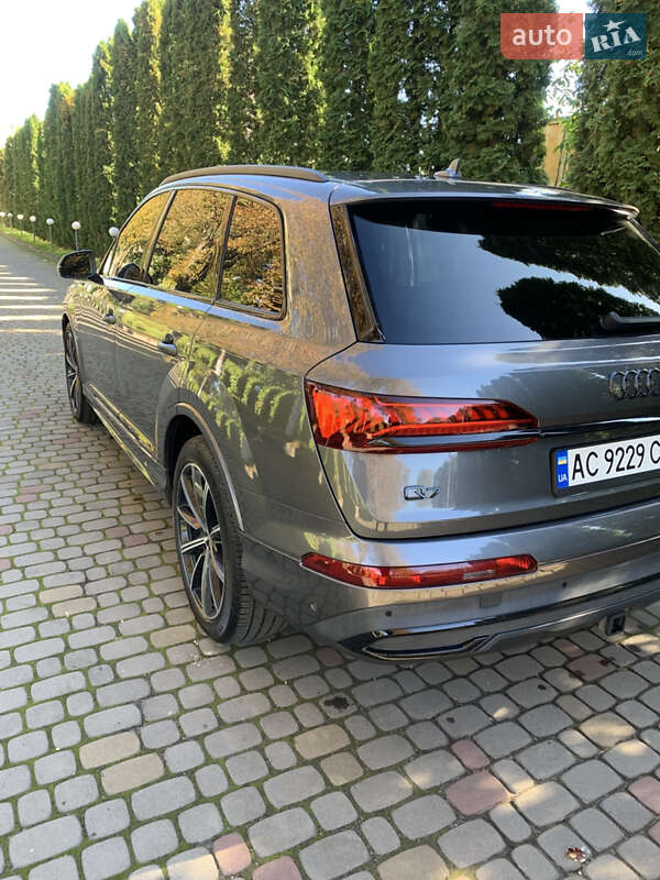 Внедорожник / Кроссовер Audi Q7 2020 в Луцке
