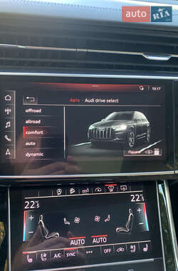 Внедорожник / Кроссовер Audi Q7 2020 в 