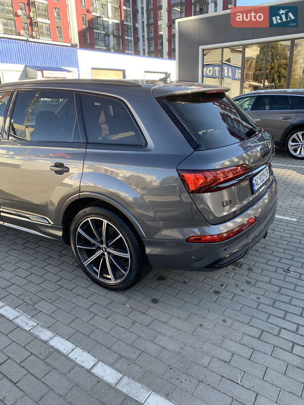 Внедорожник / Кроссовер Audi Q7 2020 в Луцке