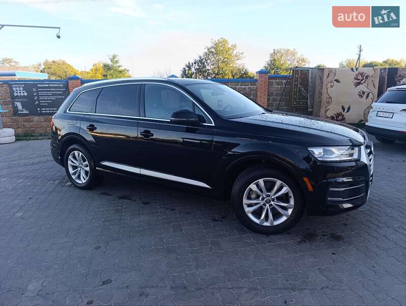 Позашляховик / Кросовер Audi Q7 2016 в Володимирі фото 8 Позашляховик / Кросовер Audi Q7 2016 в Володимирі