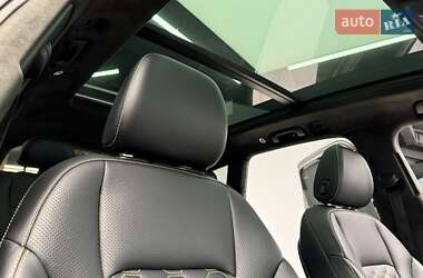 Позашляховик / Кросовер Audi Q7 2018 в 