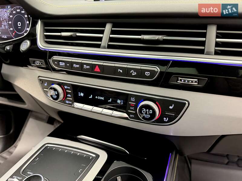 Позашляховик / Кросовер Audi Q7 2018 в Києві