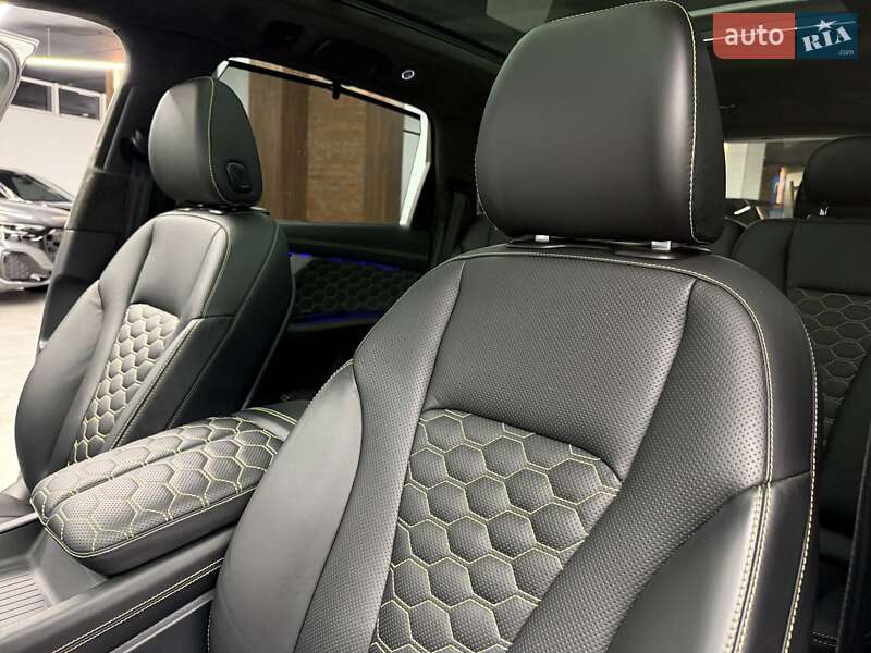 Позашляховик / Кросовер Audi Q7 2018 в Києві