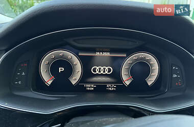 Позашляховик / Кросовер Audi Q7 2019 в 