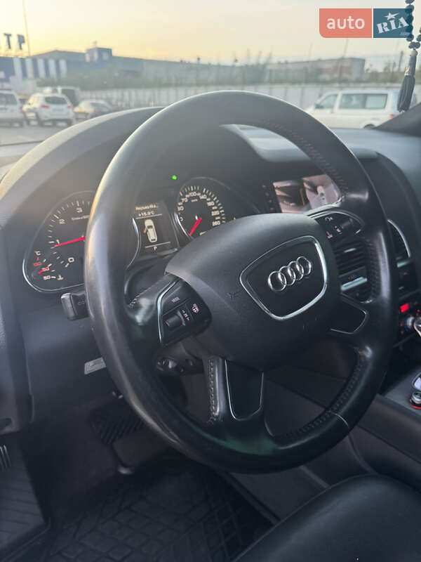 Внедорожник / Кроссовер Audi Q7 2012 в Белой Церкви