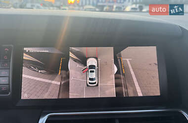 Внедорожник / Кроссовер Audi Q7 2012 в 