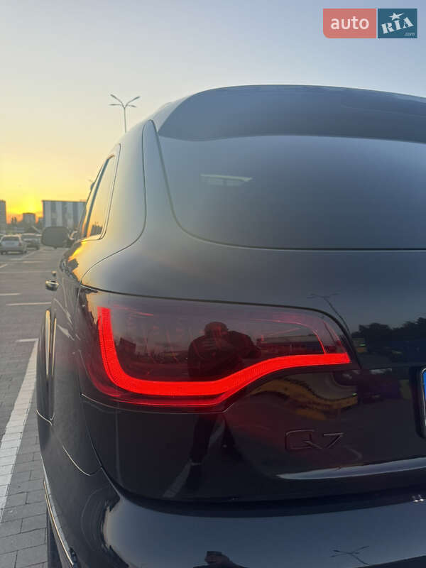 Внедорожник / Кроссовер Audi Q7 2012 в Белой Церкви