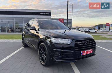 Внедорожник / Кроссовер Audi Q7 2019 в Мукачево