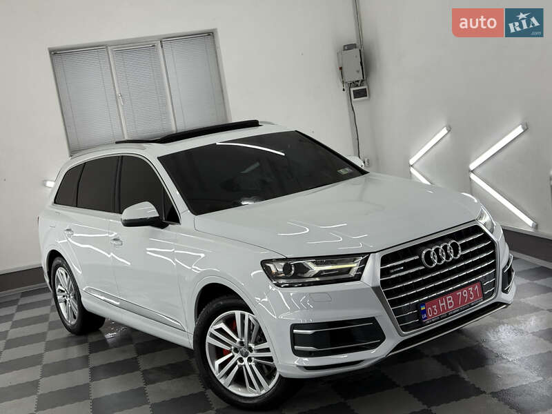 Позашляховик / Кросовер Audi Q7 2018 в Трускавці
