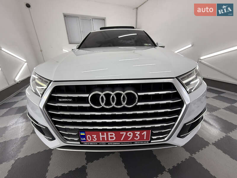 Позашляховик / Кросовер Audi Q7 2018 в Трускавці