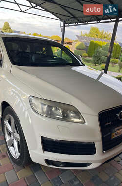 Позашляховик / Кросовер Audi Q7 2008 в 
