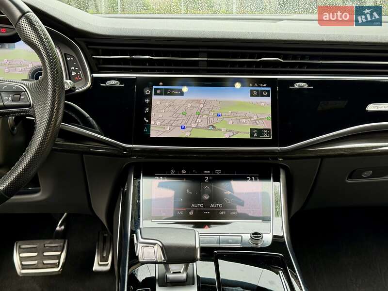 Позашляховик / Кросовер Audi Q7 2021 в Дніпрі