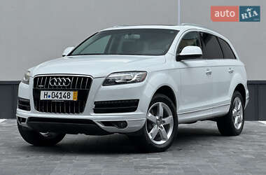 Позашляховик / Кросовер Audi Q7 2012 в 
