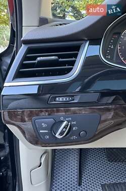 Позашляховик / Кросовер Audi Q7 2016 в 